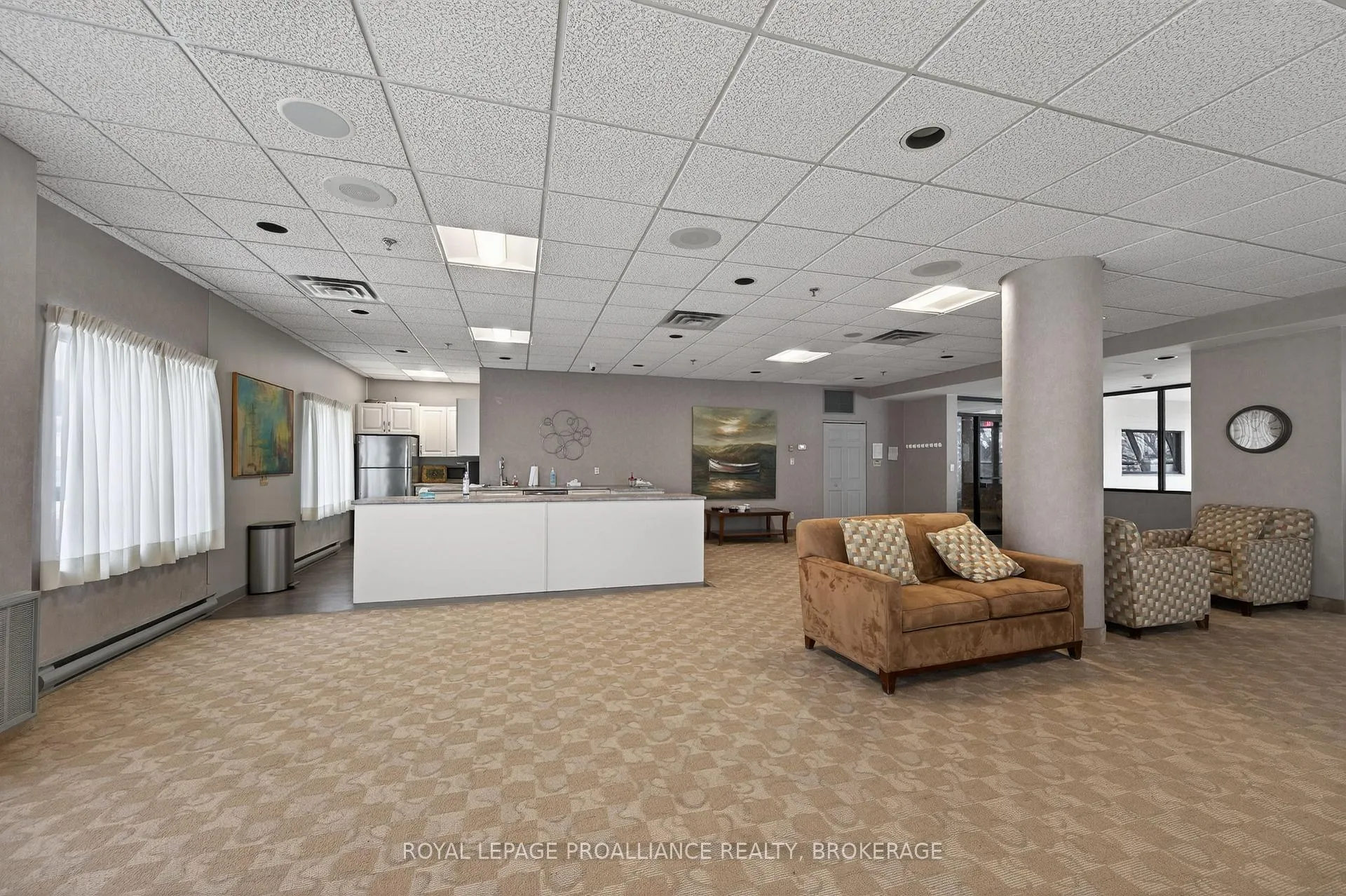 Photo 42 of Unit 404, 1000 King Street W, Kingston, Central City West — HOMEH