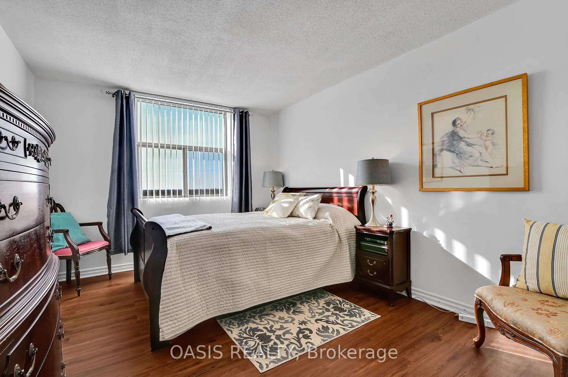 Photo 23 of Unit 1108, 2760 Carousel Crescent, Ottawa, Emerald Woods/Sawmill Creek — HOMEH