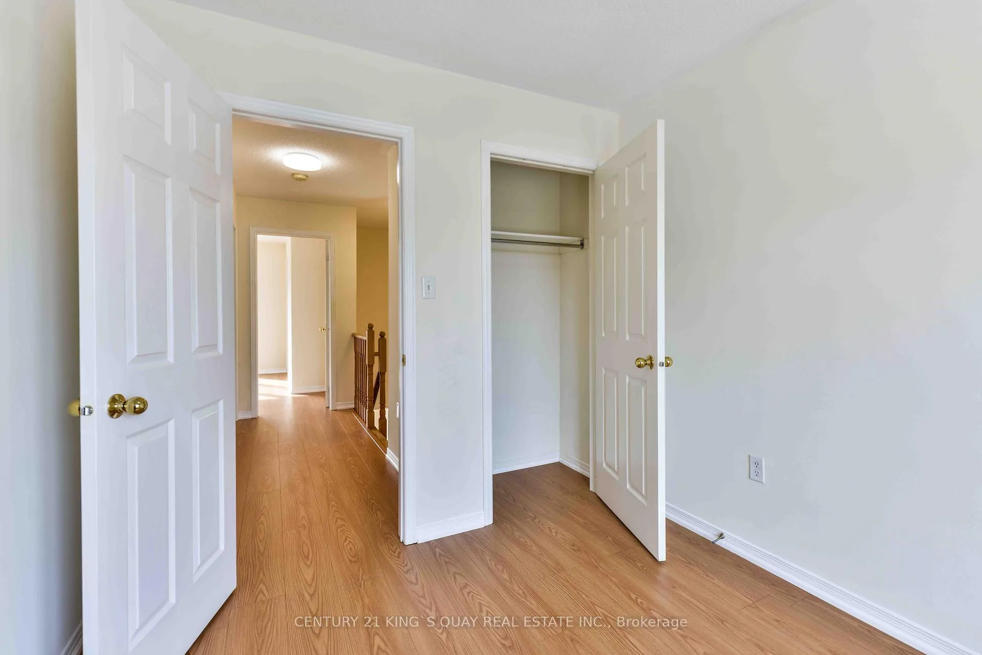 Photo 22 of 37 Prince Charles Way, Markham, Berczy — HOMEH