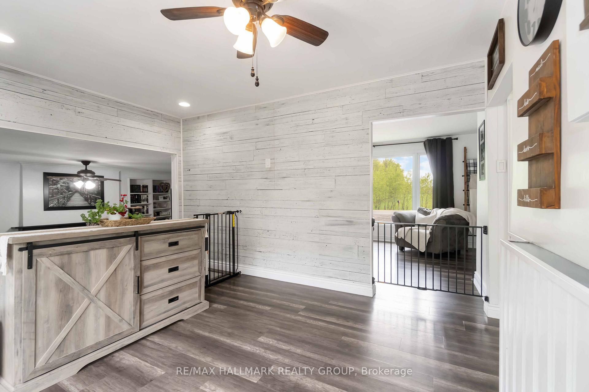 Photo 7 of 2088 Burnstown Road, McNab/Braeside, Mcnab/Braeside Twps — HOMEH