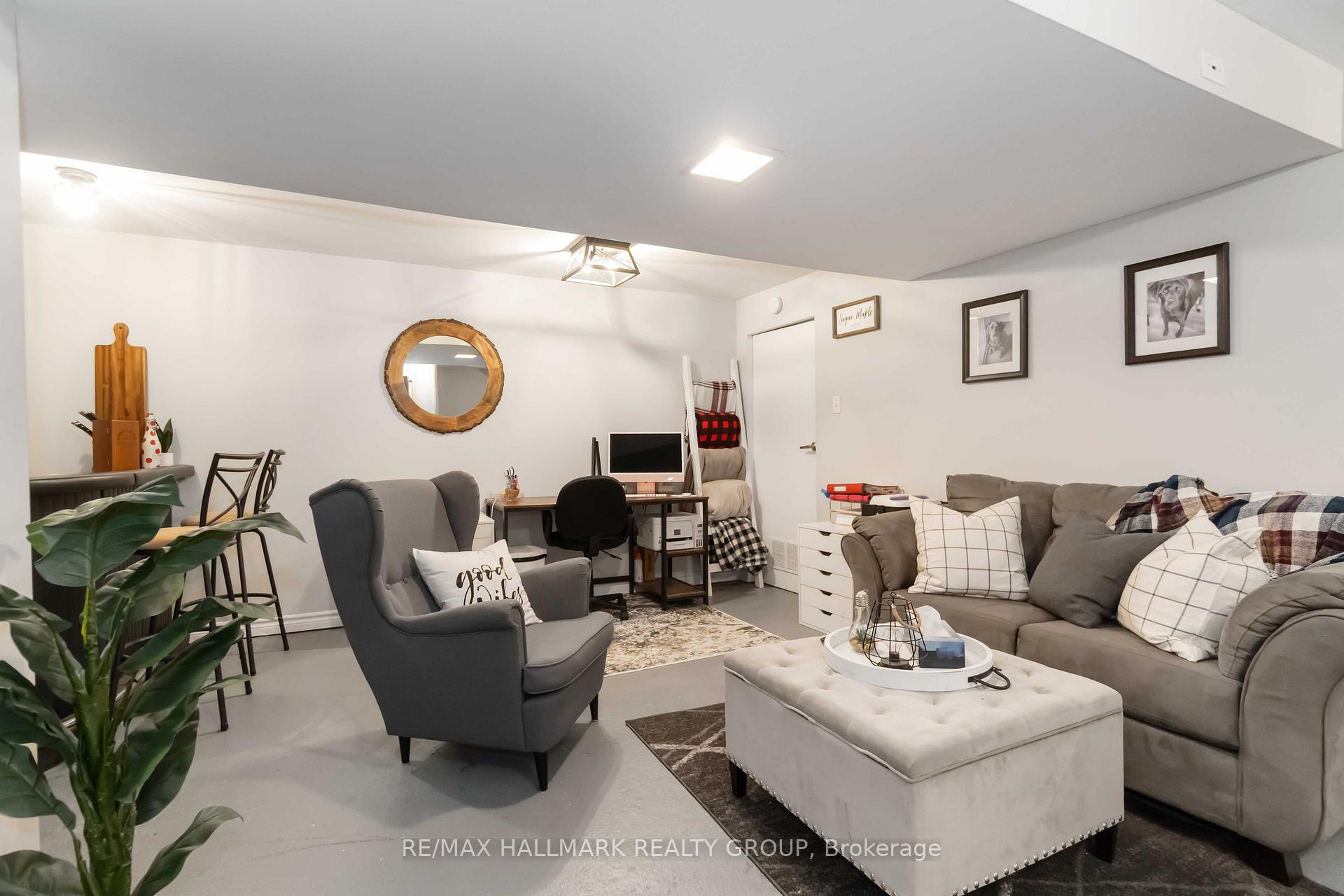 Photo 25 of 2088 Burnstown Road, McNab/Braeside, Mcnab/Braeside Twps — HOMEH