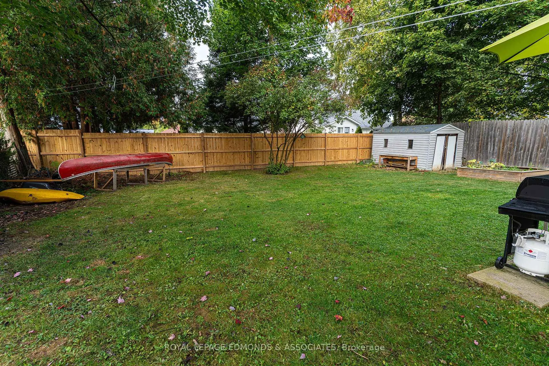 Photo 7 of 566 Elizabeth Street, Pembroke — HOMEH