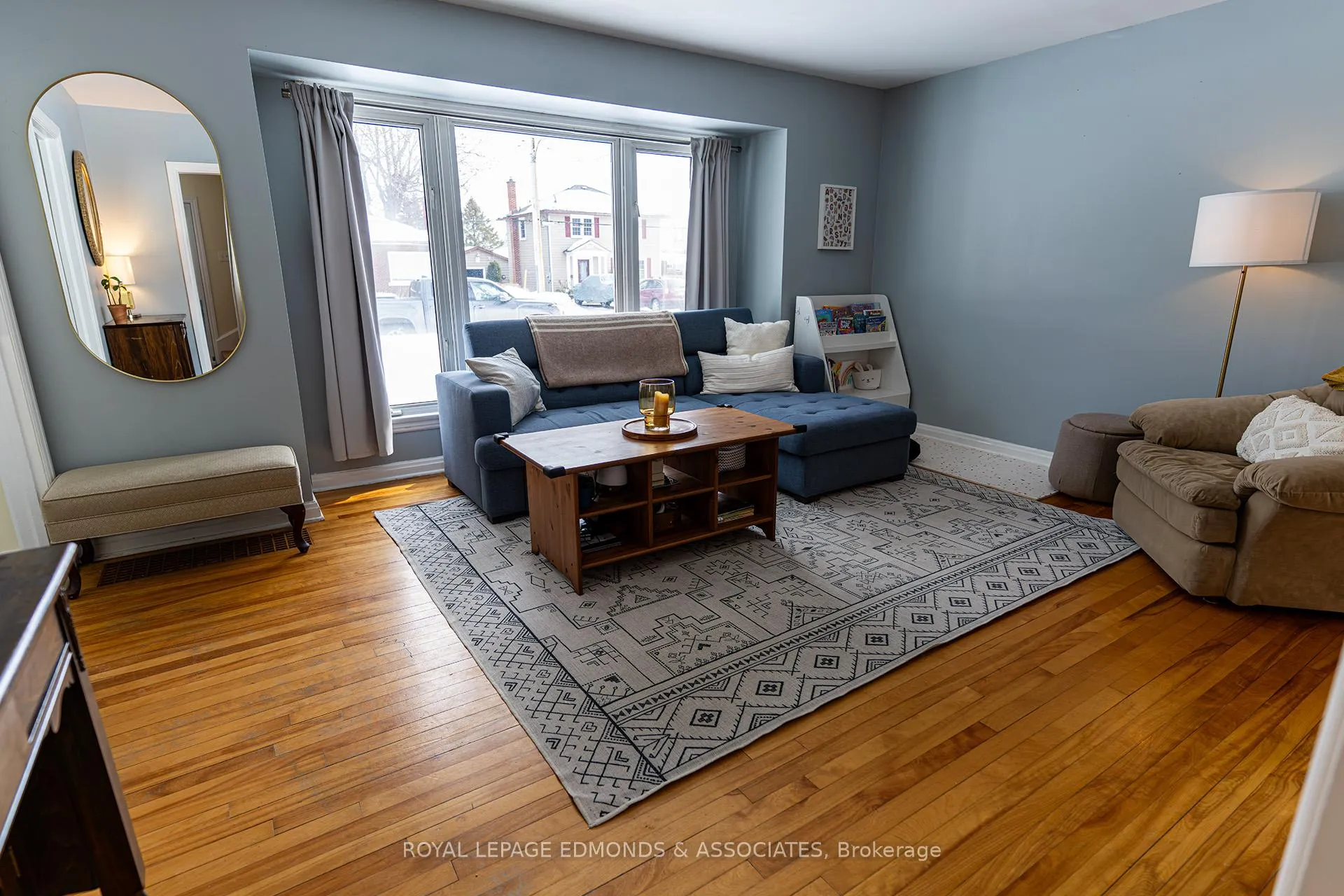 Photo 9 of 566 Elizabeth Street, Pembroke — HOMEH