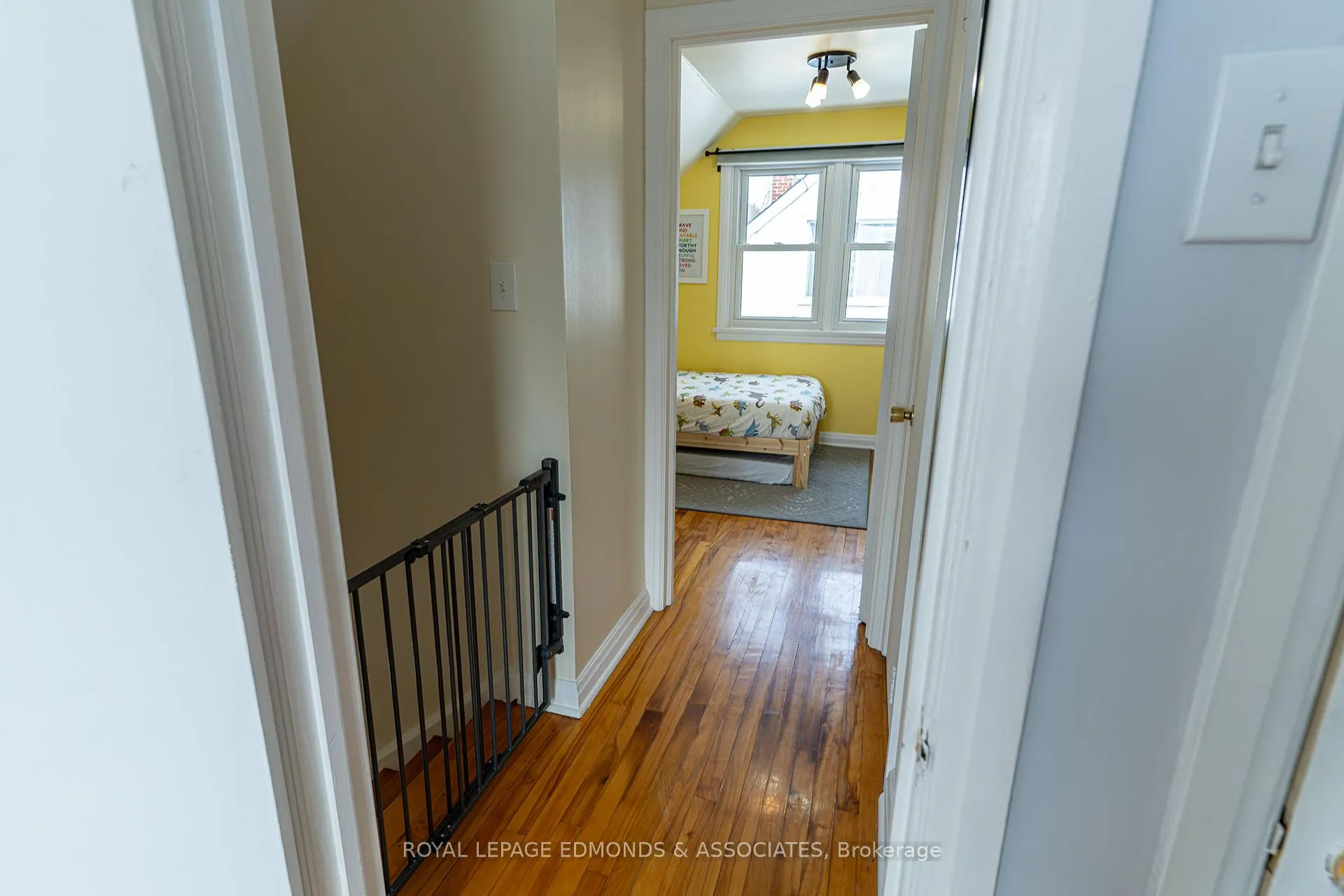 Photo 20 of 566 Elizabeth Street, Pembroke — HOMEH