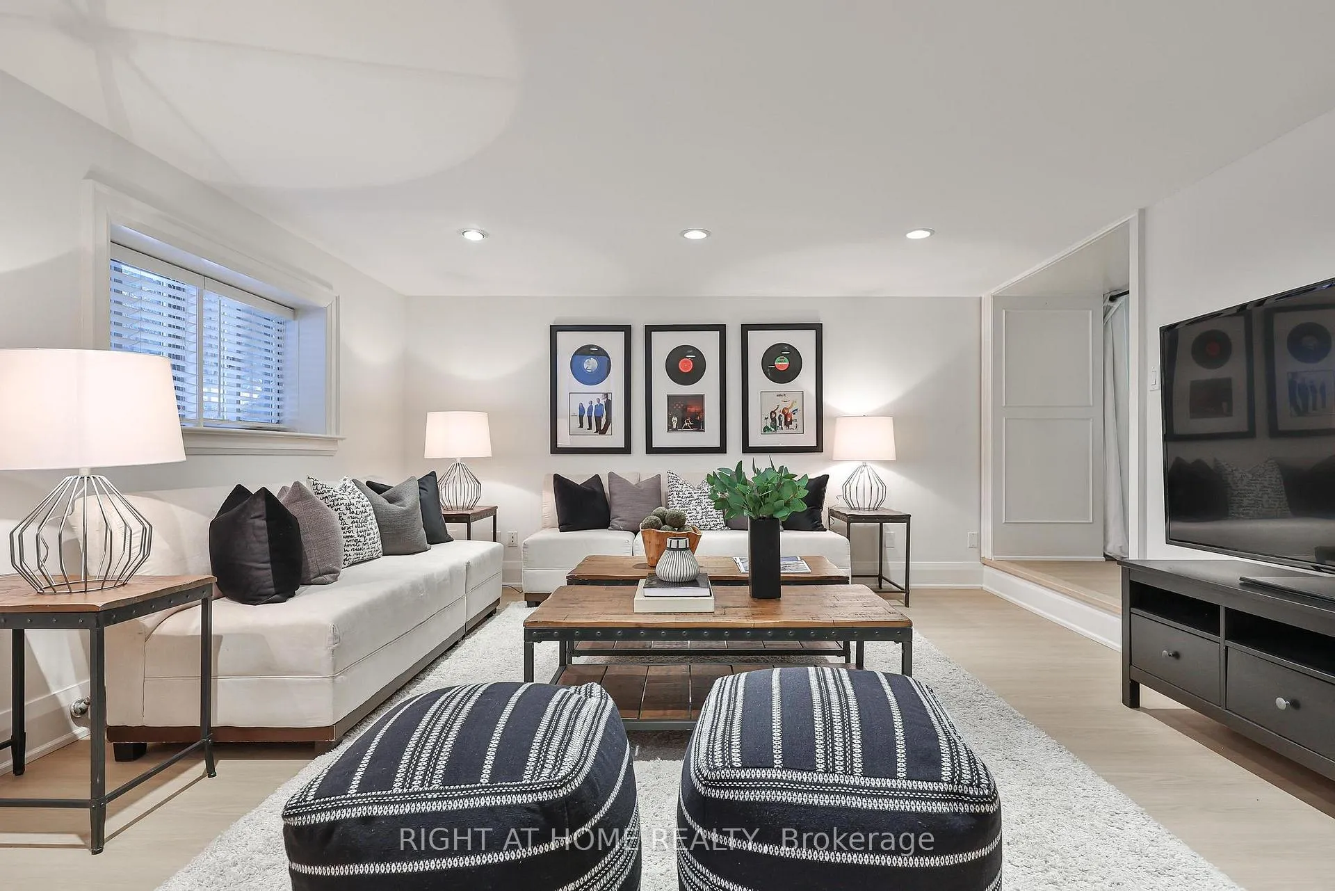 Photo 29 of 25 Fleming Crescent, Toronto, Leaside — HOMEH