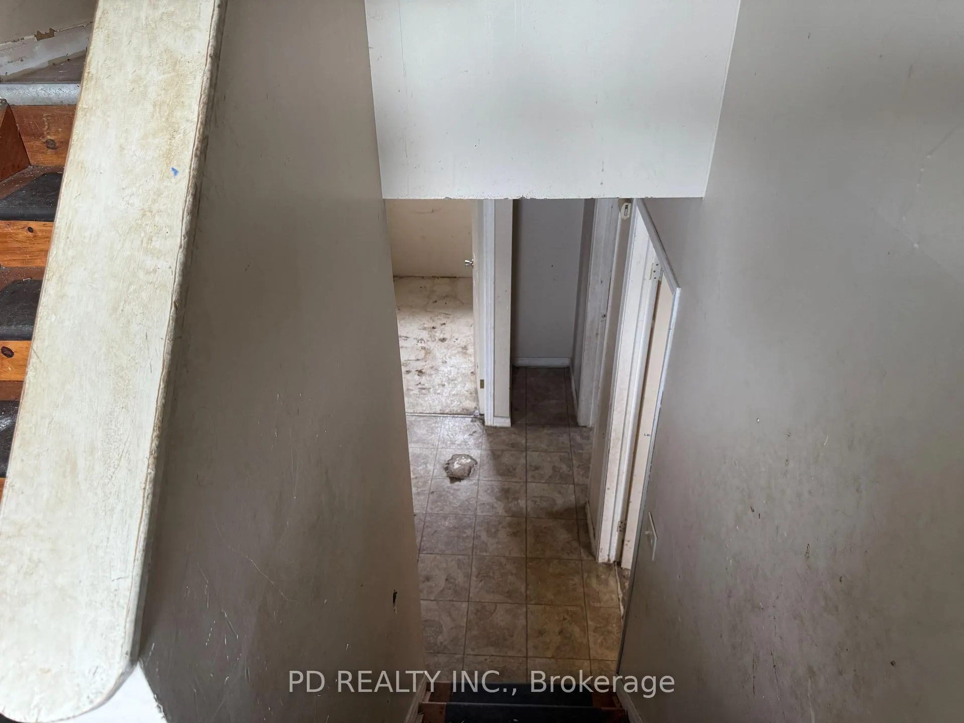 Photo 8 of 1251 Brock Road, Frontenac, Frontenac Centre — HOMEH