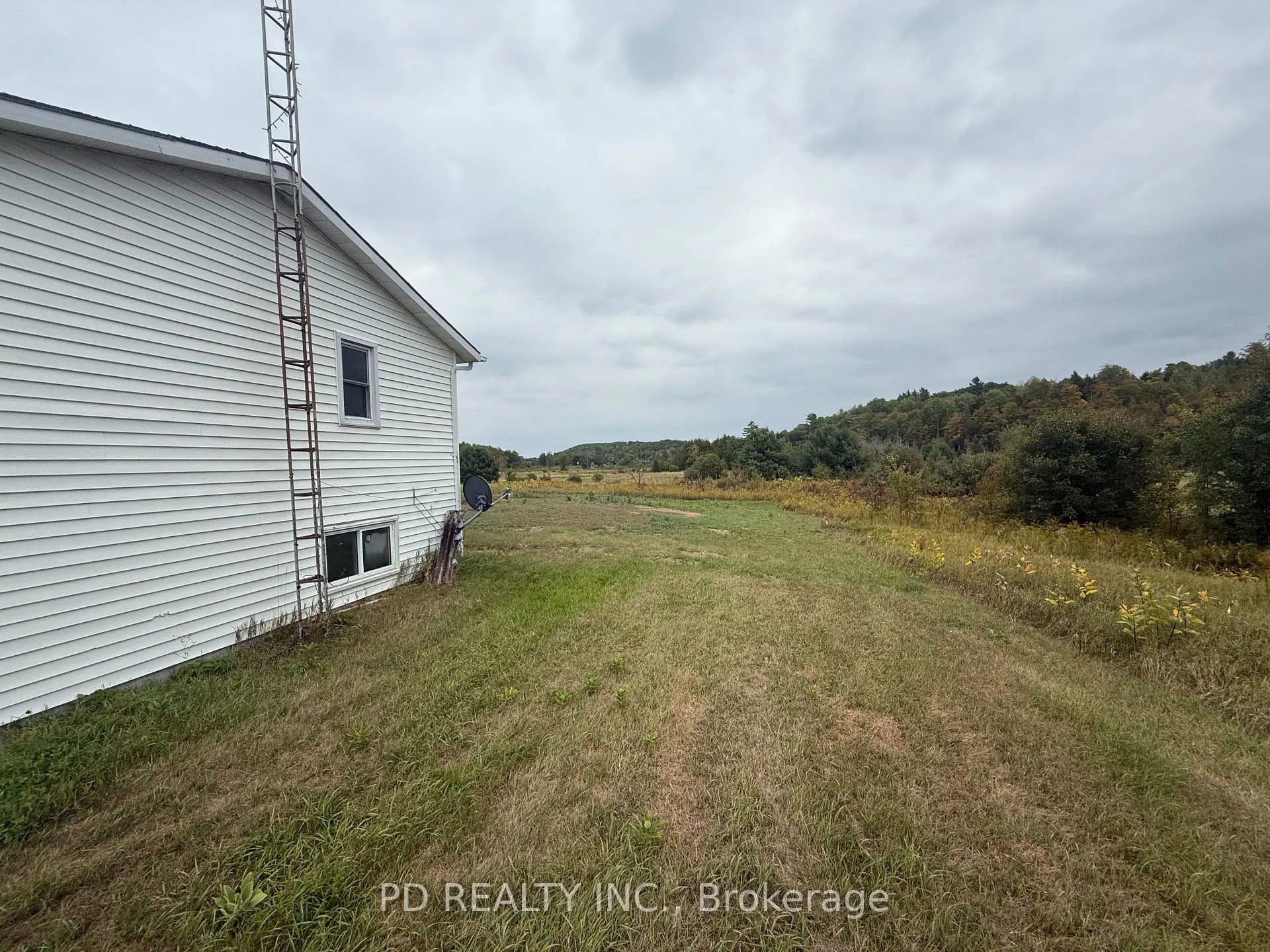 Photo 29 of 1251 Brock Road, Frontenac, Frontenac Centre — HOMEH