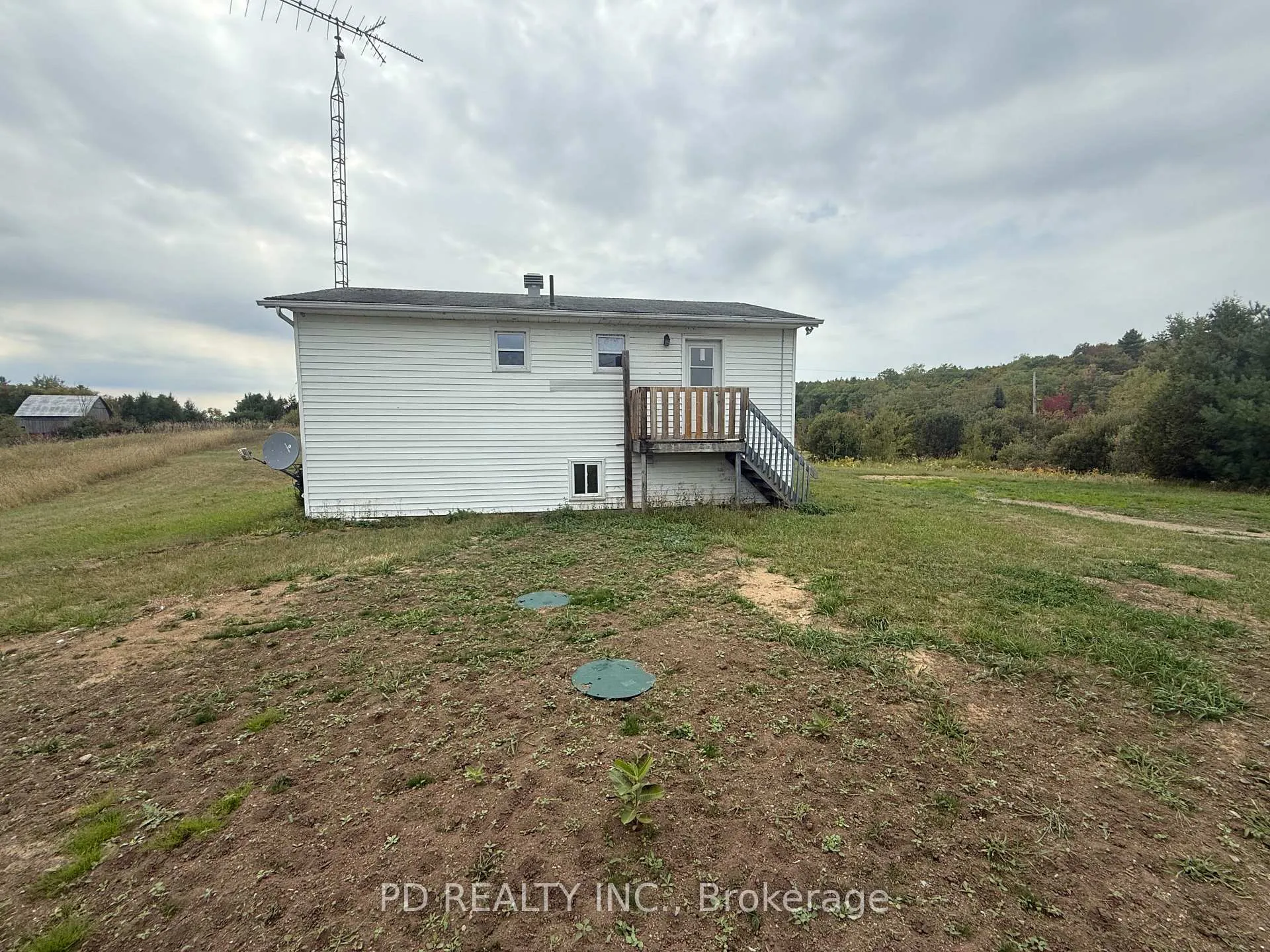 Photo 33 of 1251 Brock Road, Frontenac, Frontenac Centre — HOMEH