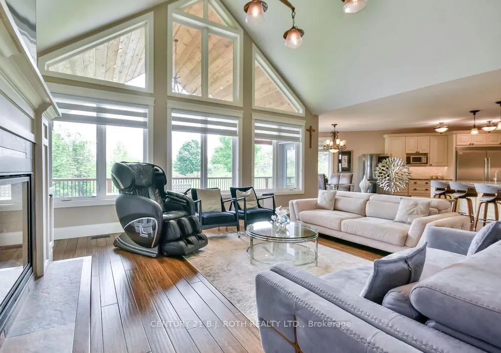 Photo 11 of 19 Reid's Ridge, Oro-Medonte, Moonstone — HOMEH
