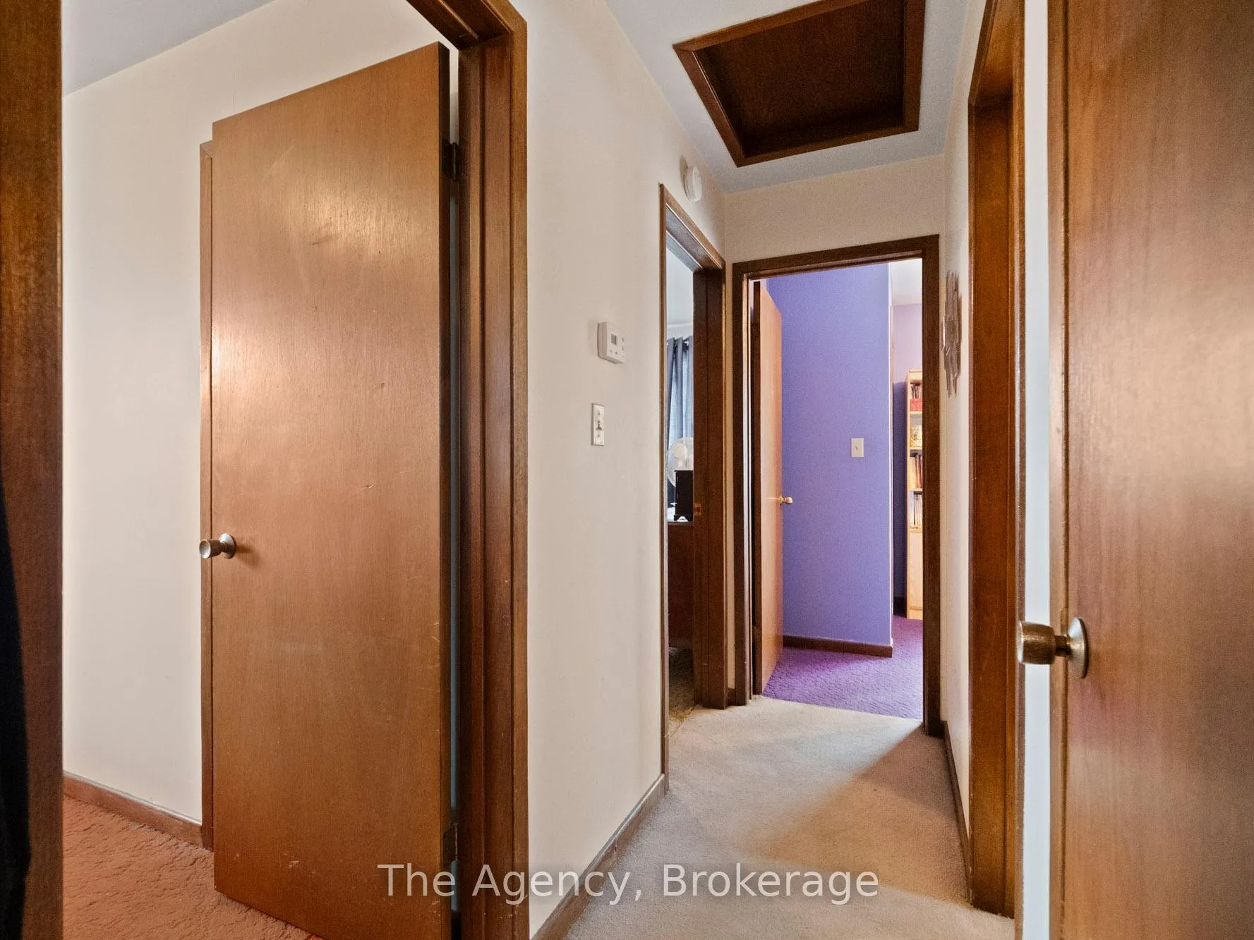 Photo 17 of 20 Brackencrest Road, St. Catharines, Secord Woods — HOMEH