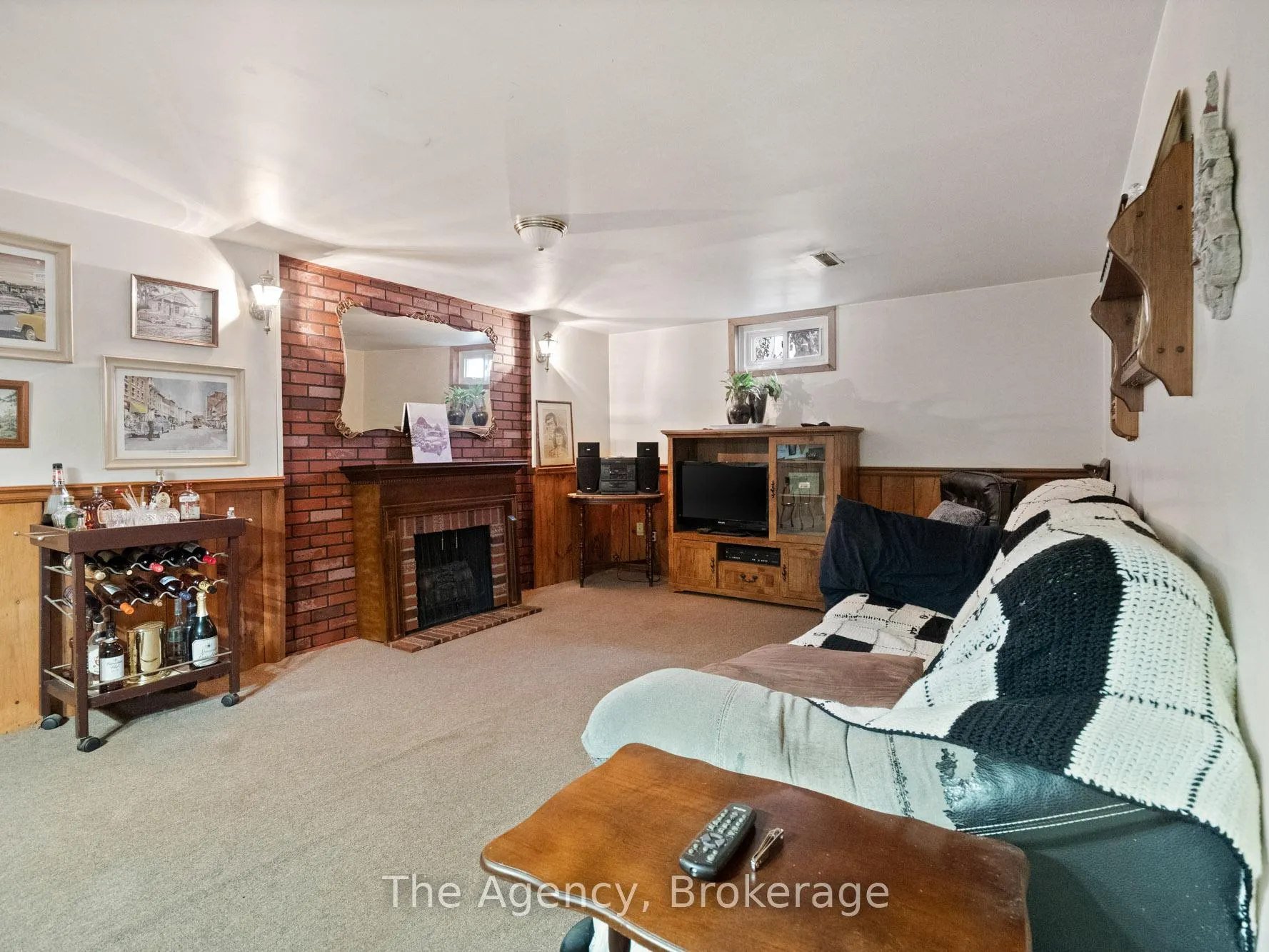 Photo 23 of 20 Brackencrest Road, St. Catharines, Secord Woods — HOMEH