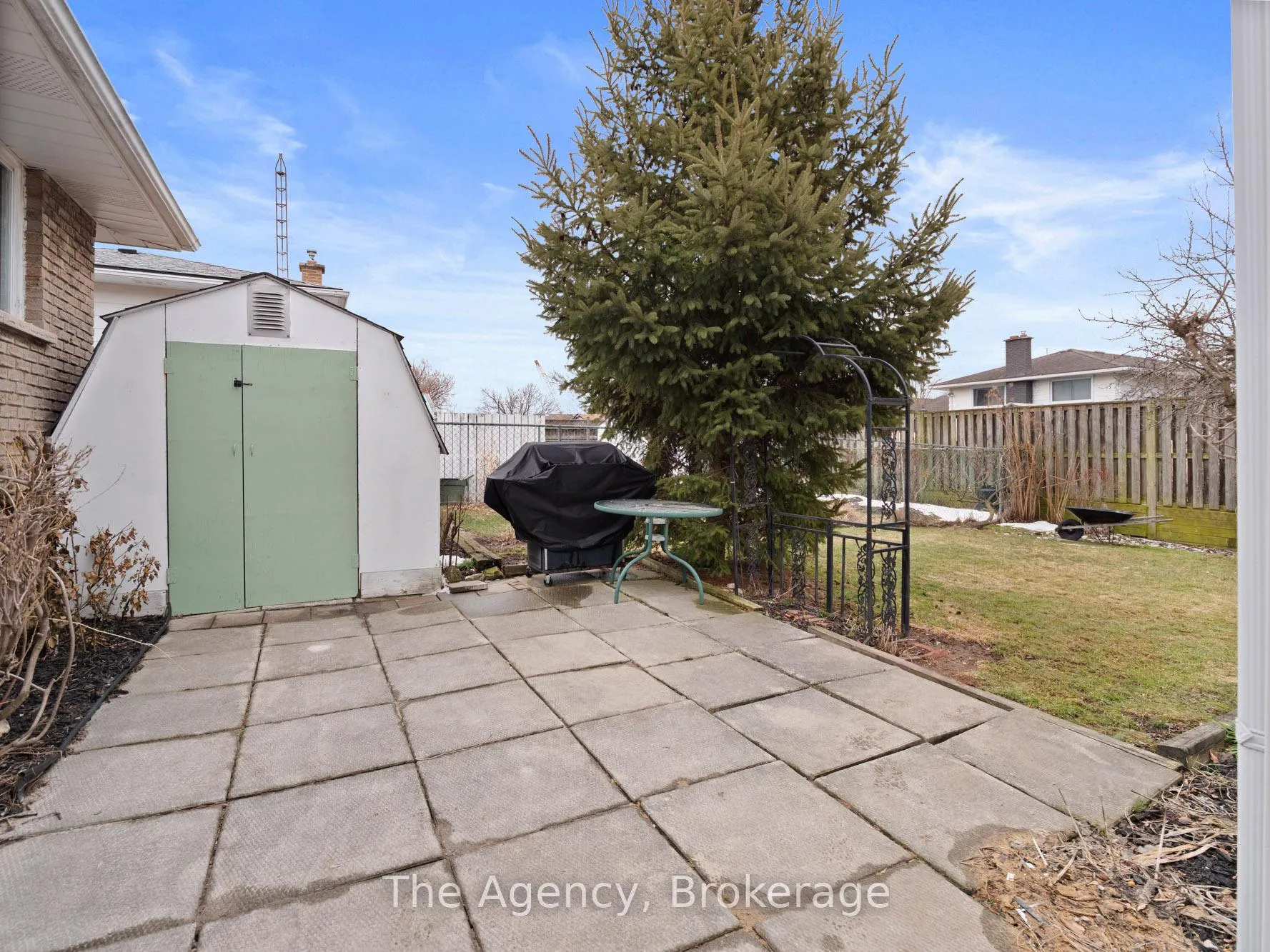Photo 30 of 20 Brackencrest Road, St. Catharines, Secord Woods — HOMEH
