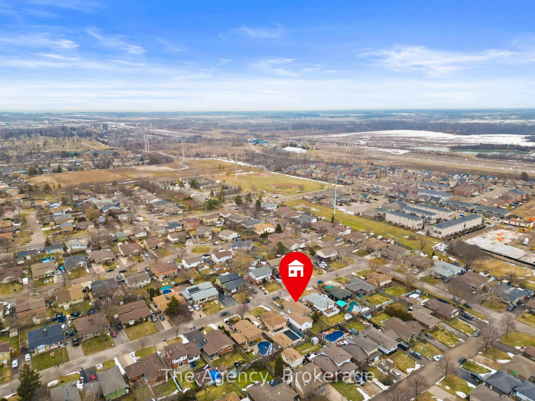 Photo 36 of 20 Brackencrest Road, St. Catharines, Secord Woods — HOMEH