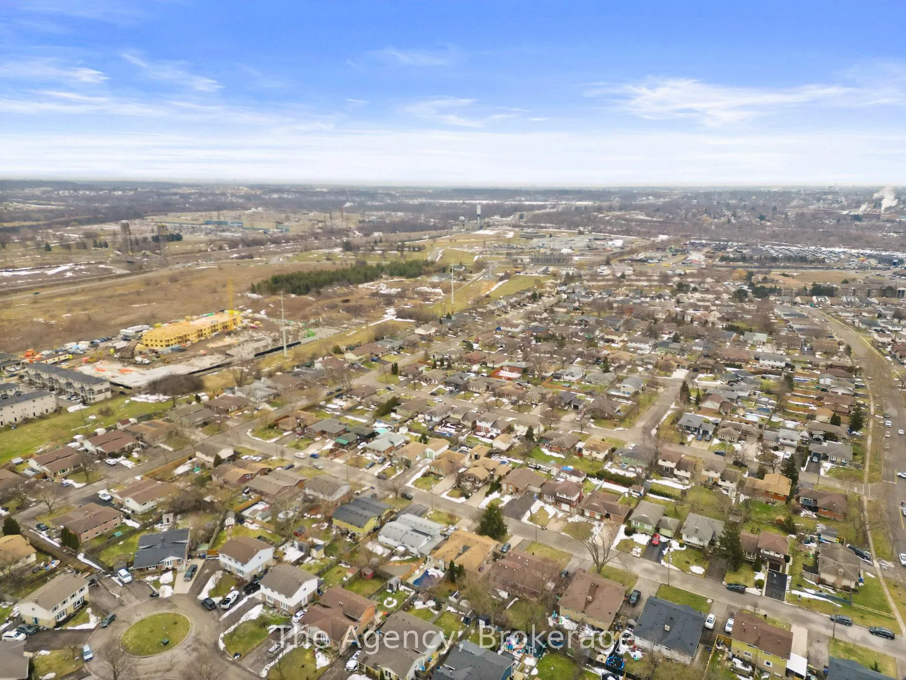 Photo 37 of 20 Brackencrest Road, St. Catharines, Secord Woods — HOMEH