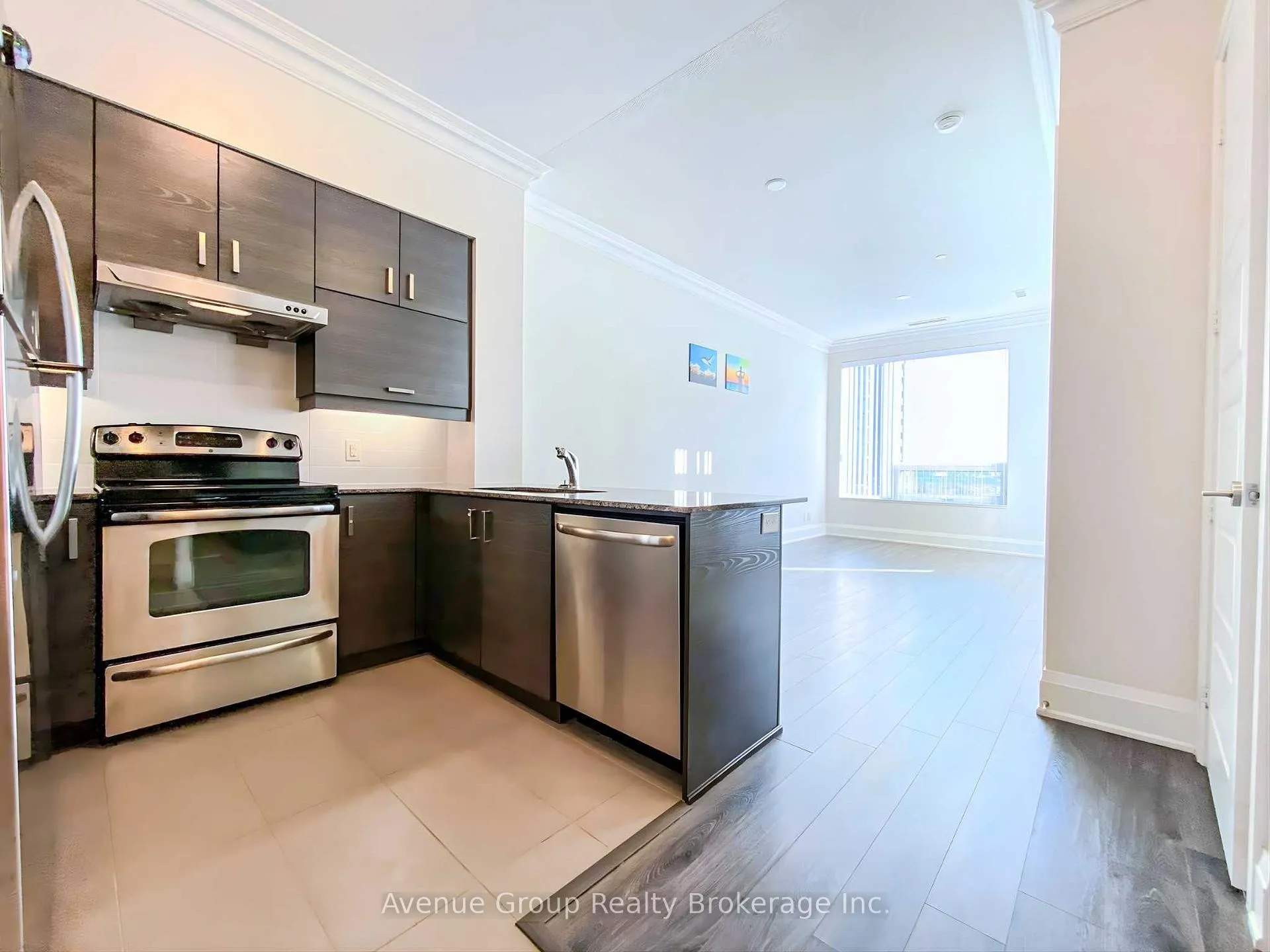 Photo 3 of Unit Ph07, 8228 Birchmount Road, Markham, Unionville — HOMEH