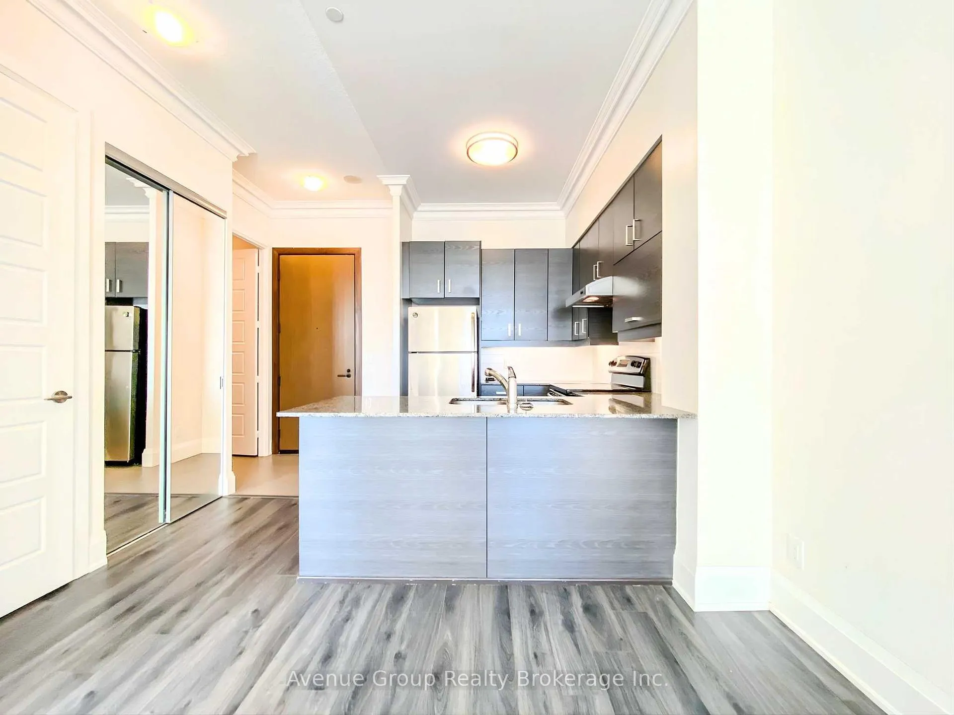 Photo 6 of Unit Ph07, 8228 Birchmount Road, Markham, Unionville — HOMEH