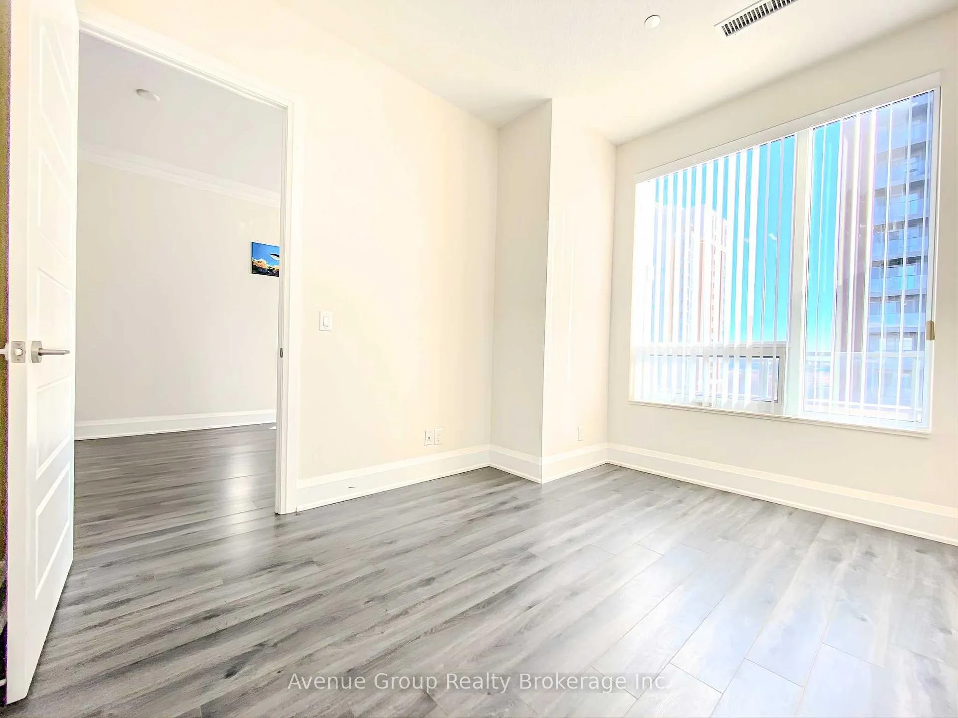 Photo 8 of Unit Ph07, 8228 Birchmount Road, Markham, Unionville — HOMEH