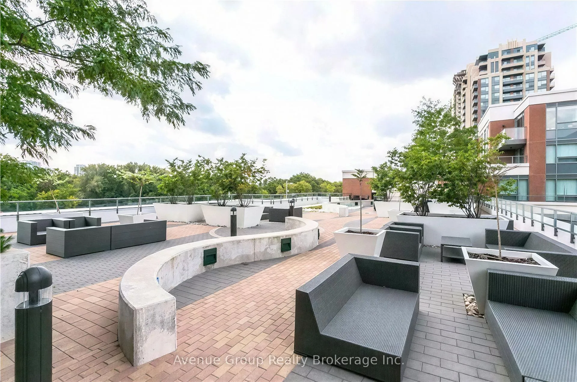 Photo 11 of Unit Ph07, 8228 Birchmount Road, Markham, Unionville — HOMEH