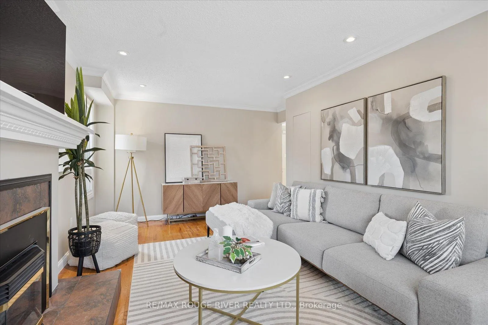 Photo 15 of 598 Maitland Drive, Pickering, Rosebank — HOMEH