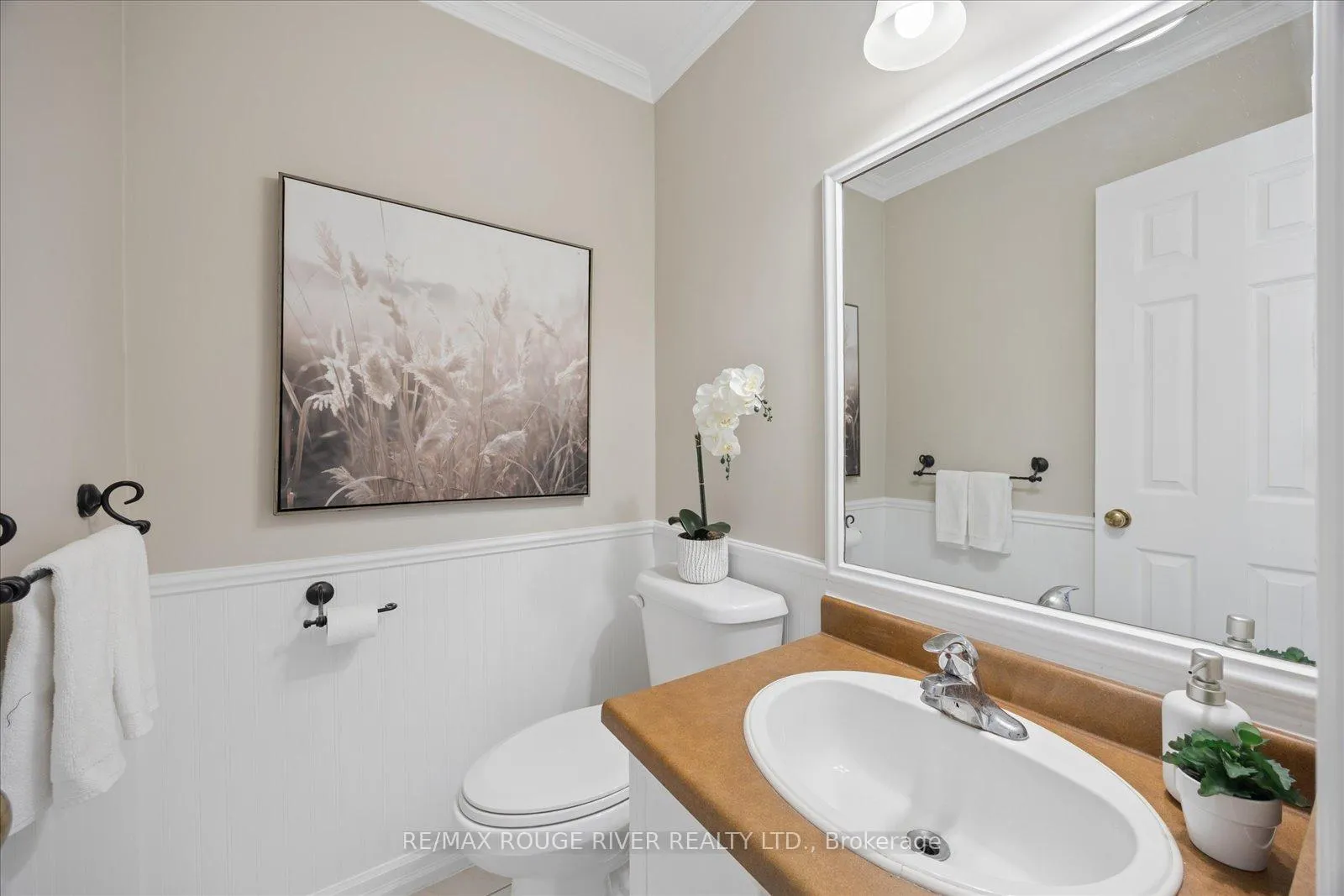 Photo 16 of 598 Maitland Drive, Pickering, Rosebank — HOMEH