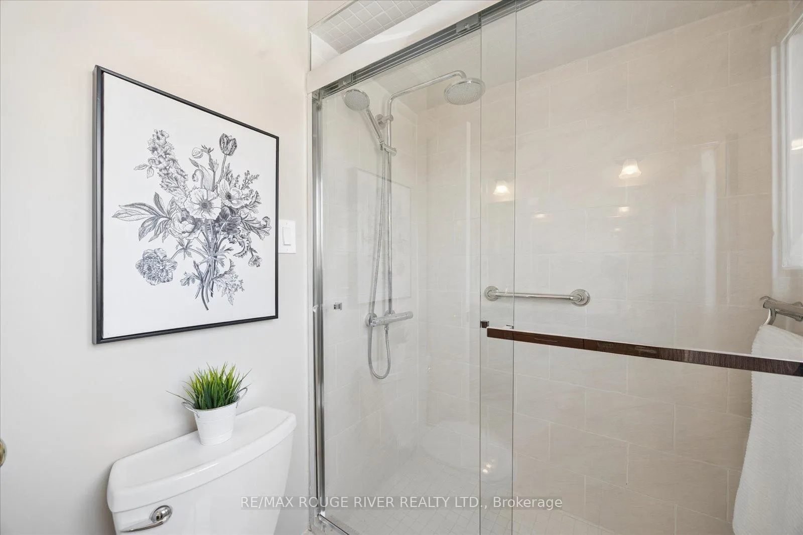 Photo 22 of 598 Maitland Drive, Pickering, Rosebank — HOMEH