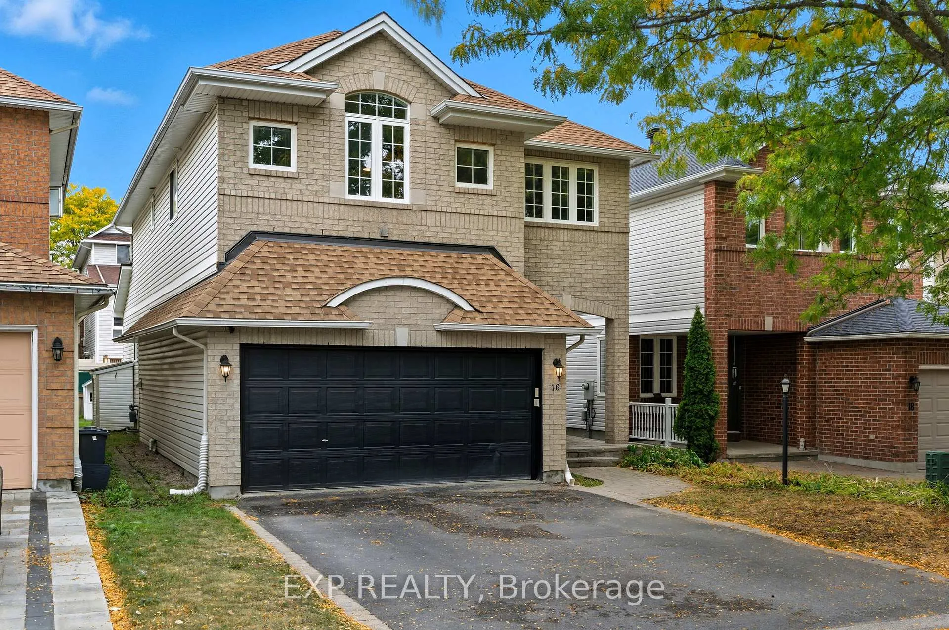 Photo 2 of 16 North Harrow Drive, Ottawa, Barrhaven - Longfields — HOMEH