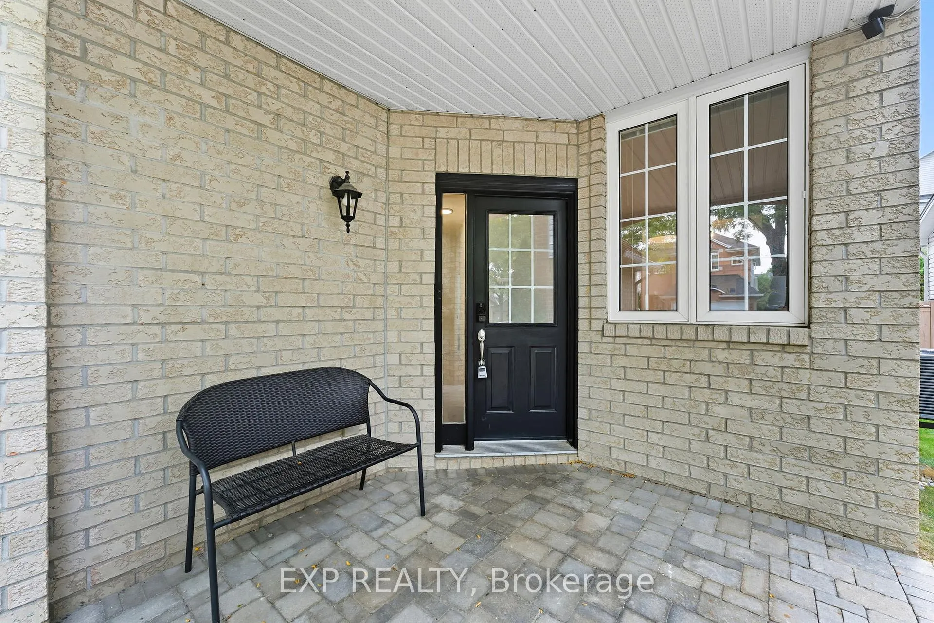 Photo 3 of 16 North Harrow Drive, Ottawa, Barrhaven - Longfields — HOMEH