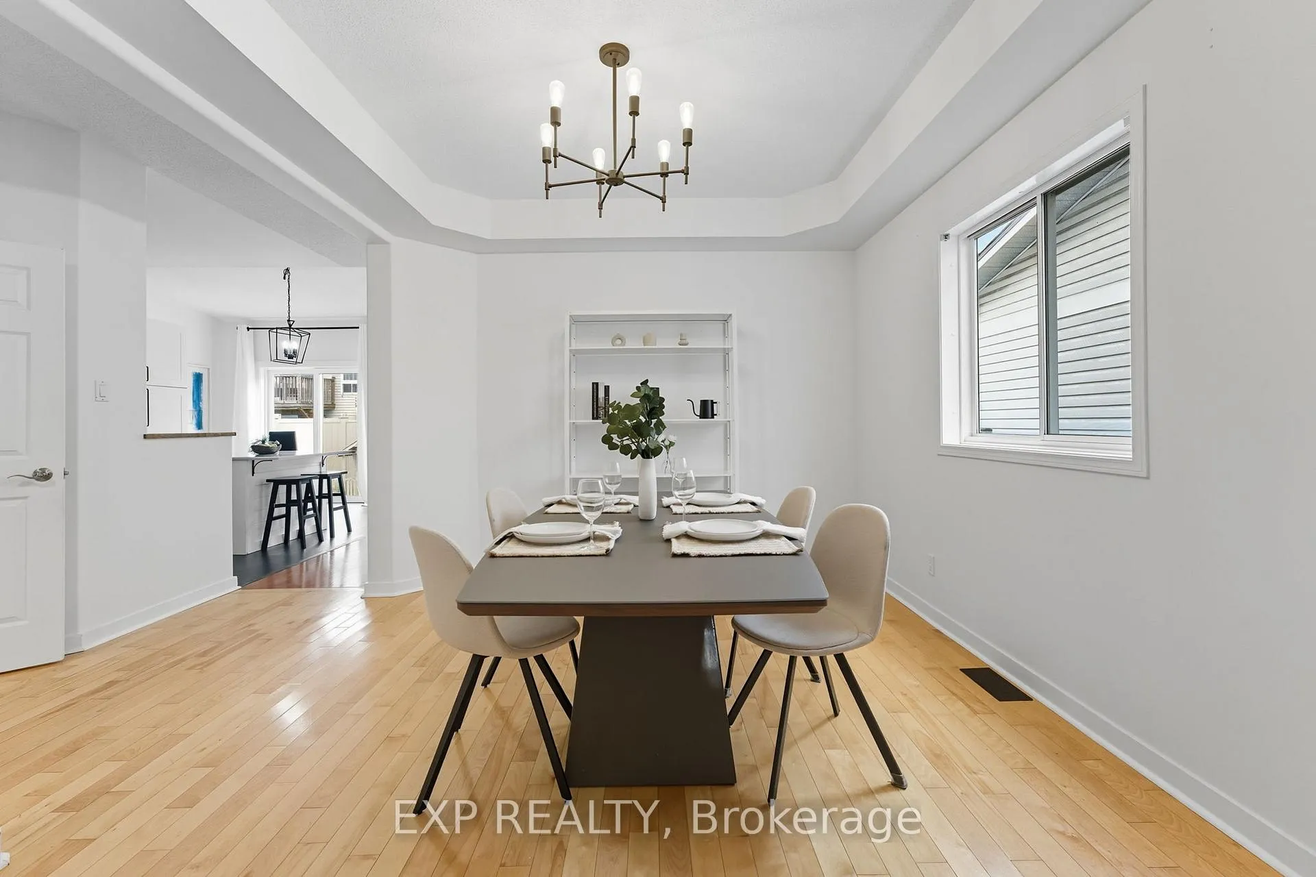 Photo 10 of 16 North Harrow Drive, Ottawa, Barrhaven - Longfields — HOMEH