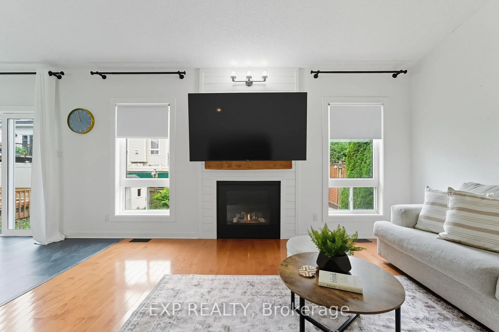 Photo 22 of 16 North Harrow Drive, Ottawa, Barrhaven - Longfields — HOMEH