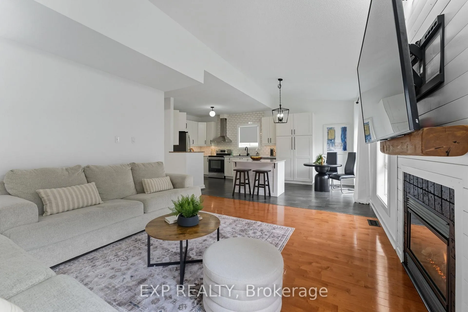 Photo 23 of 16 North Harrow Drive, Ottawa, Barrhaven - Longfields — HOMEH