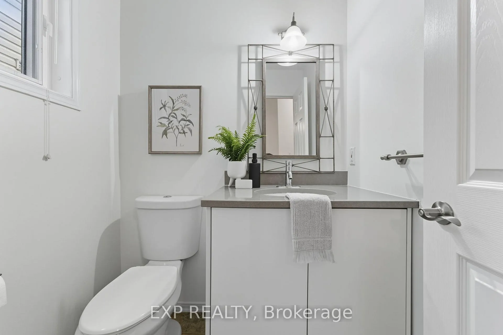 Photo 25 of 16 North Harrow Drive, Ottawa, Barrhaven - Longfields — HOMEH