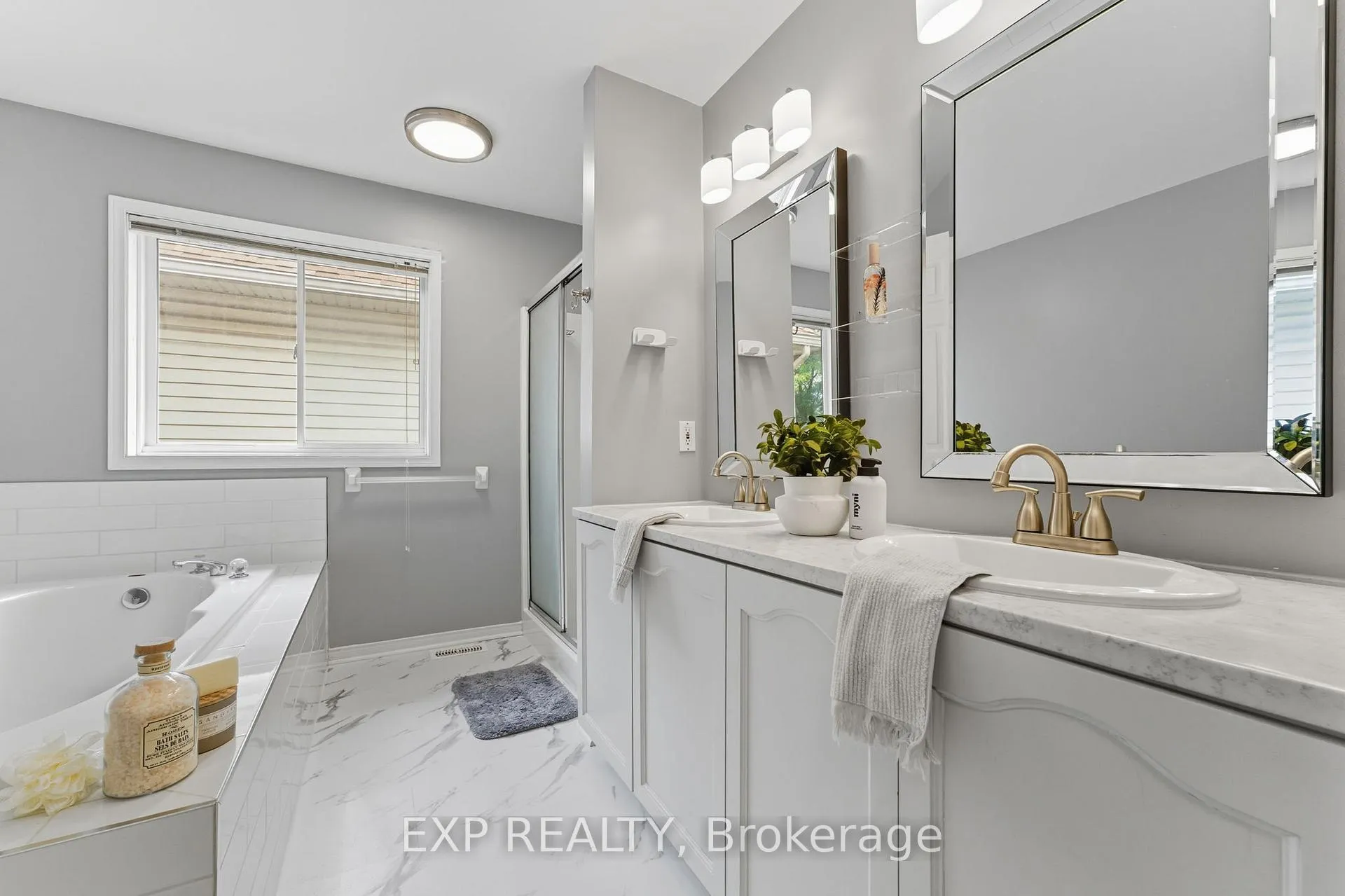 Photo 31 of 16 North Harrow Drive, Ottawa, Barrhaven - Longfields — HOMEH