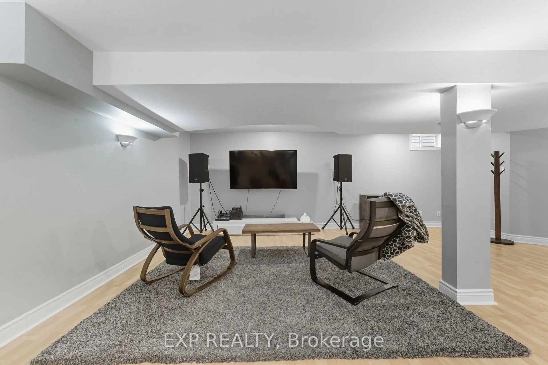 Photo 37 of 16 North Harrow Drive, Ottawa, Barrhaven - Longfields — HOMEH