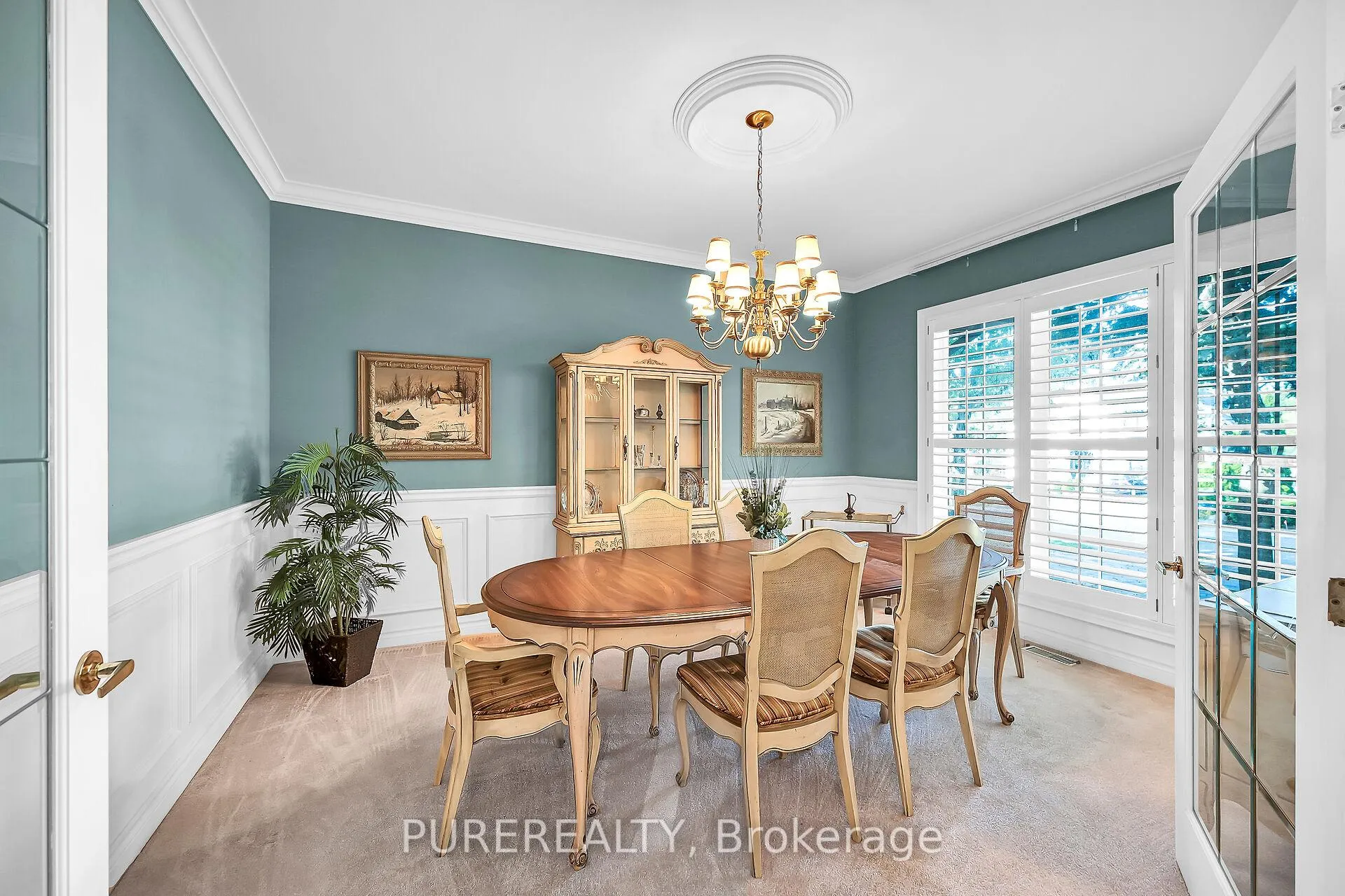 Photo 4 of 223 Greenbriar Road, Hamilton, Meadowlands — HOMEH