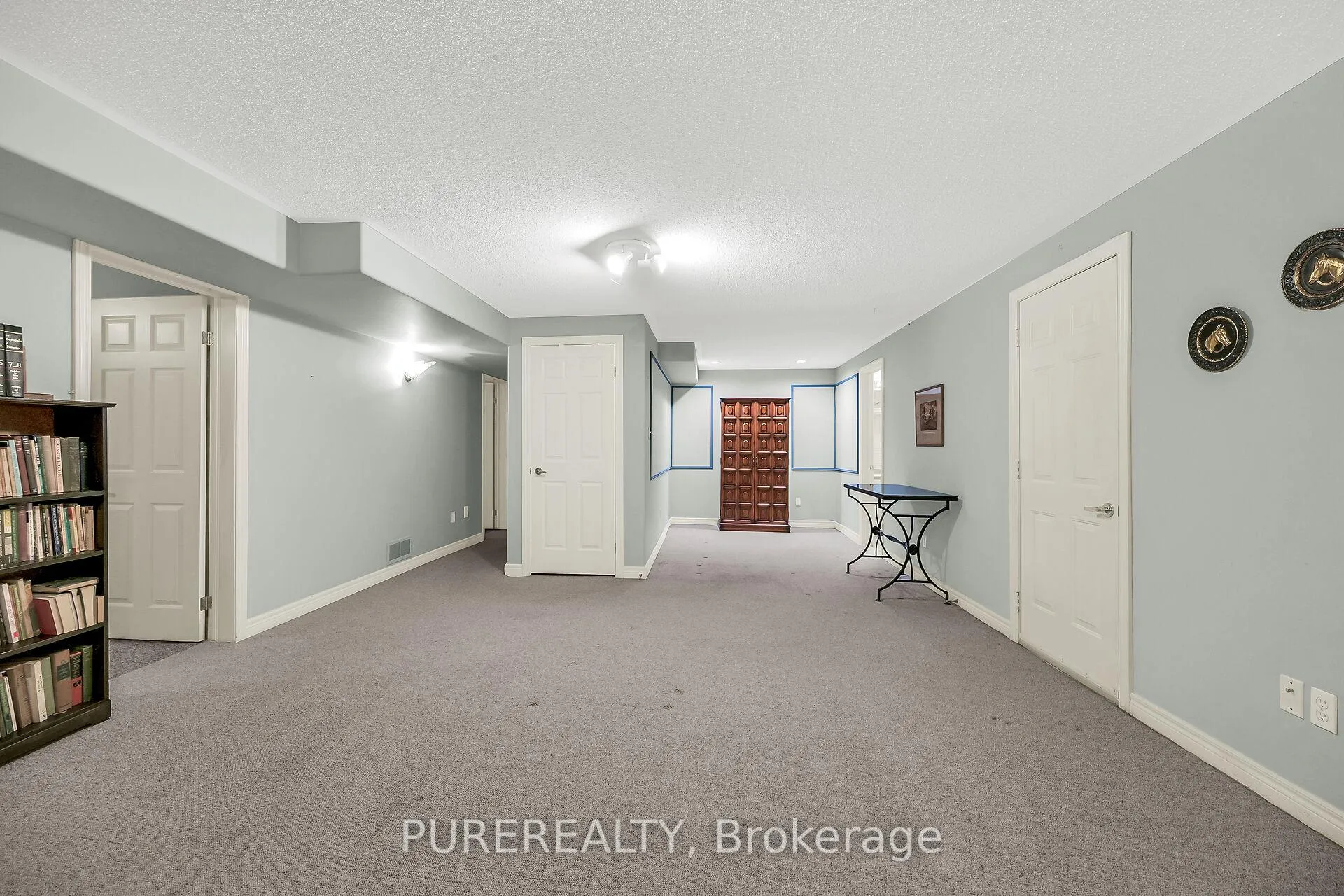 Photo 22 of 223 Greenbriar Road, Hamilton, Meadowlands — HOMEH