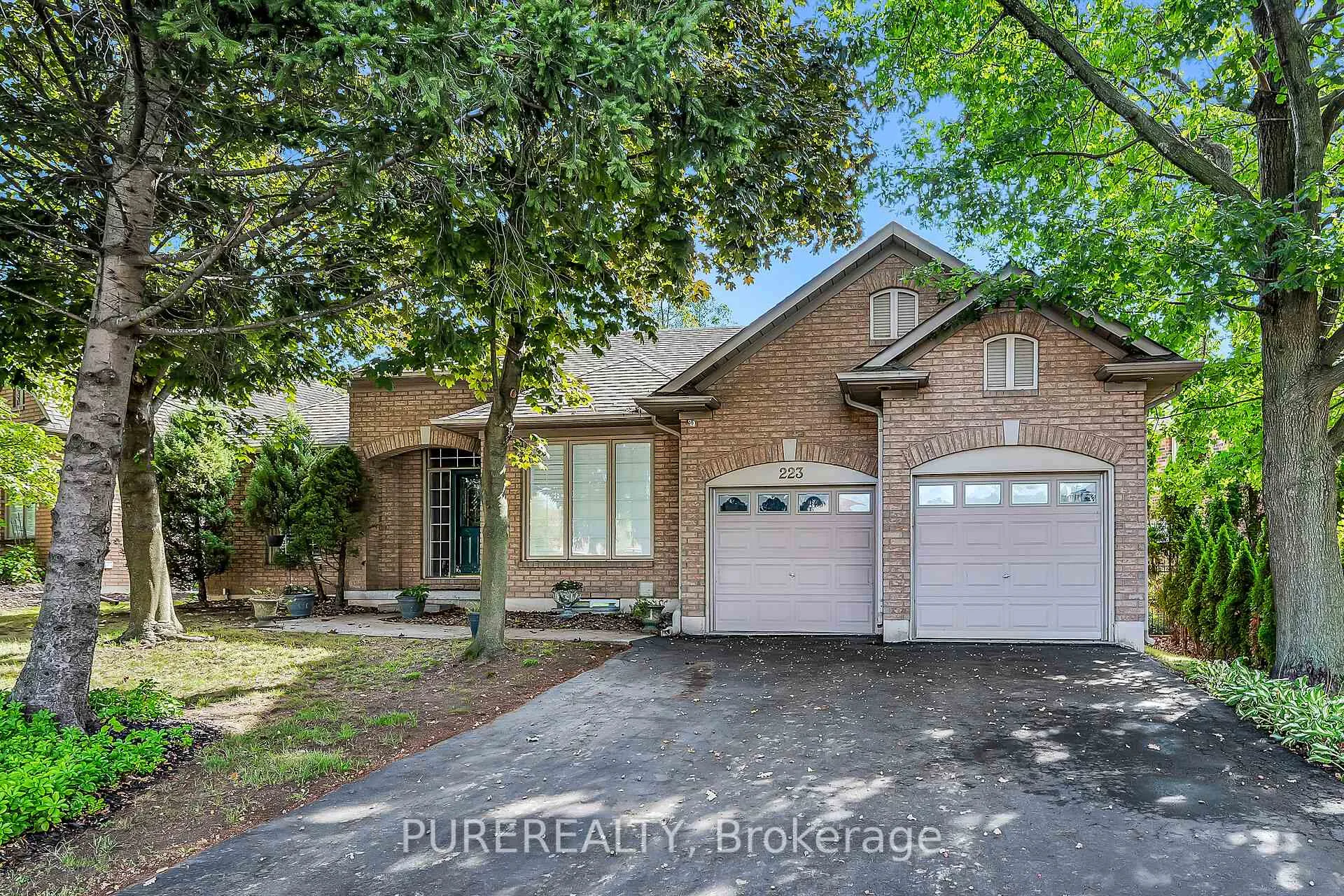 Photo 29 of 223 Greenbriar Road, Hamilton, Meadowlands — HOMEH