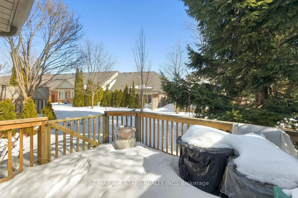 Photo 30 of 21 Wave Hill Way, Markham, Greensborough — HOMEH