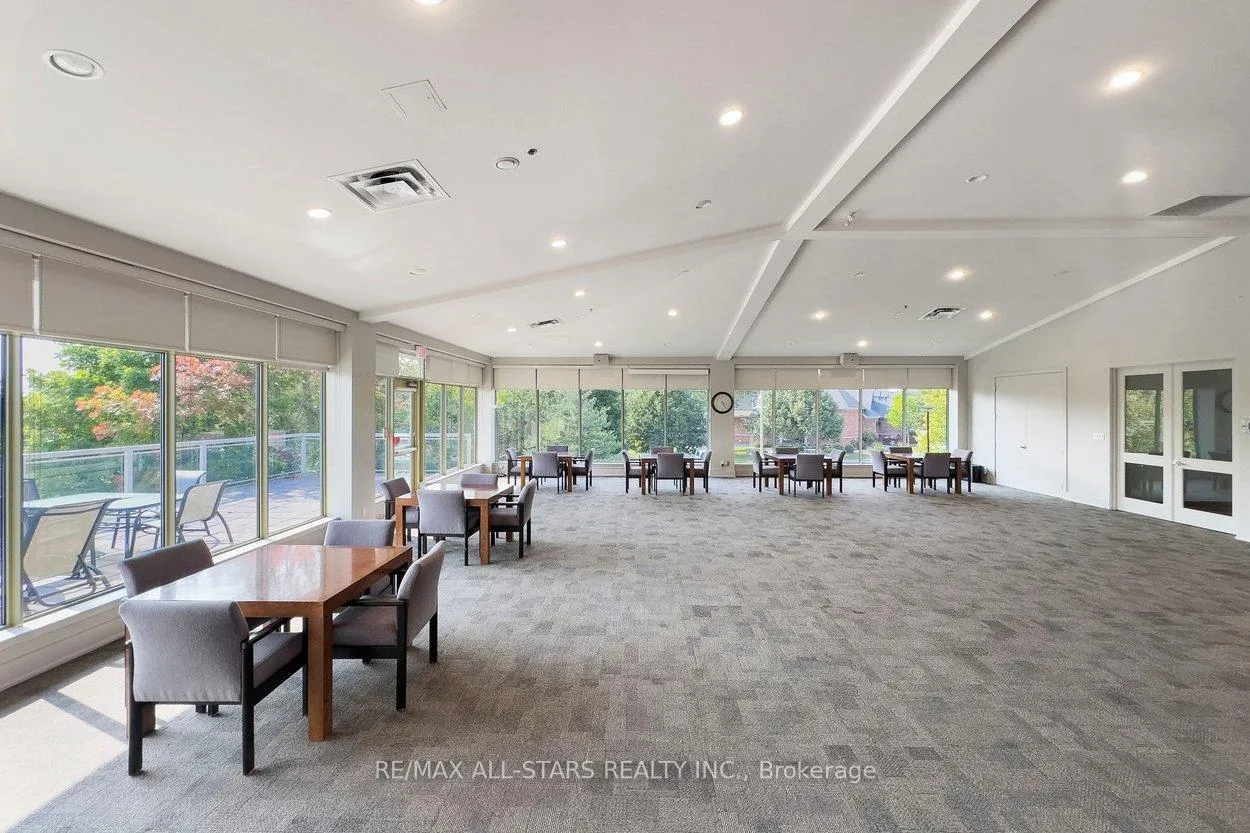 Photo 36 of 21 Wave Hill Way, Markham, Greensborough — HOMEH