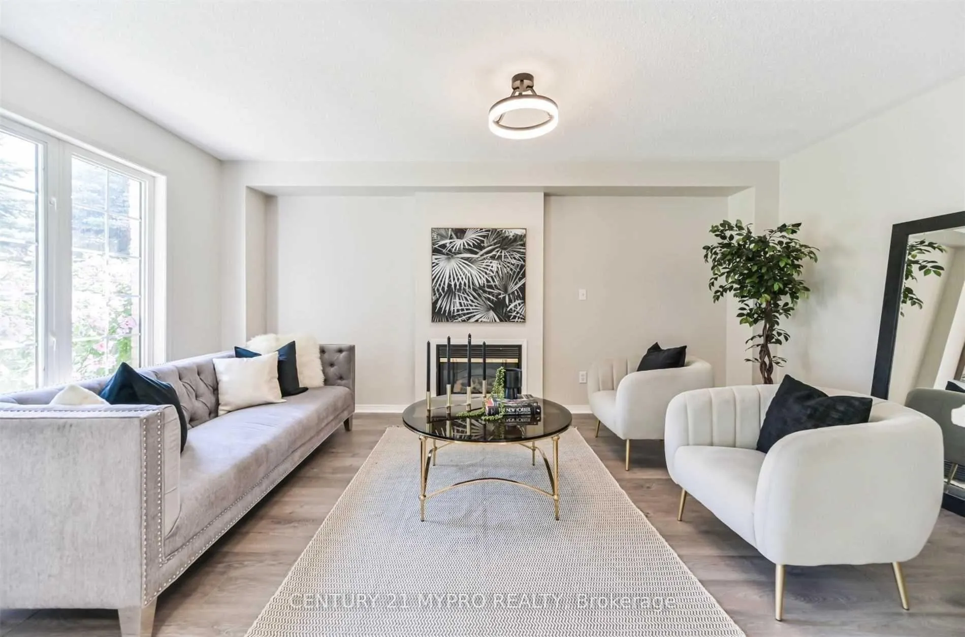 Photo 10 of 60 Hibbard Drive, Ajax, Central — HOMEH