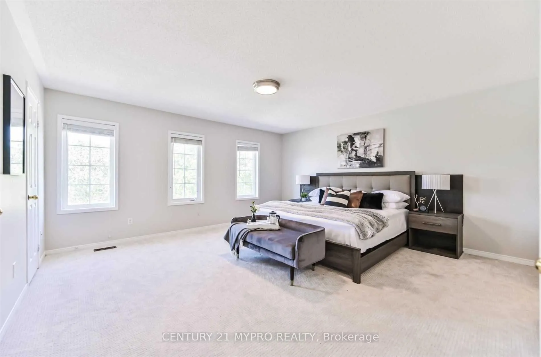 Photo 16 of 60 Hibbard Drive, Ajax, Central — HOMEH