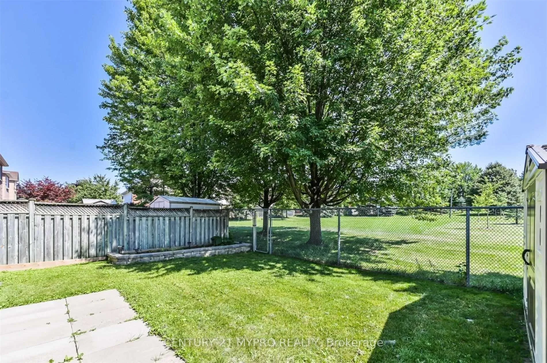 Photo 26 of 60 Hibbard Drive, Ajax, Central — HOMEH