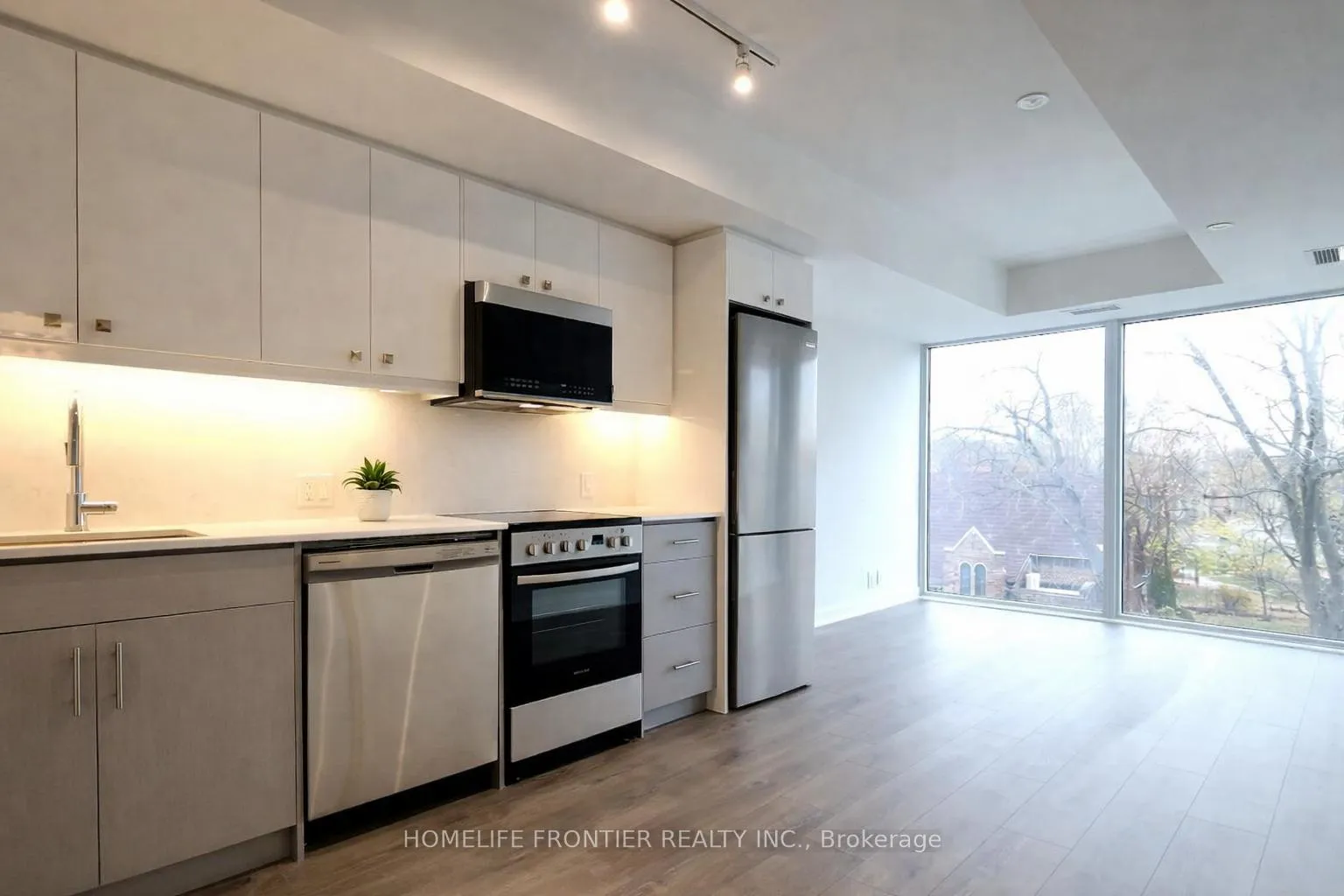 Photo 4 of Unit 414, 2 Manderley Drive, Scarborough, Birchcliffe-Cliffside — HOMEH