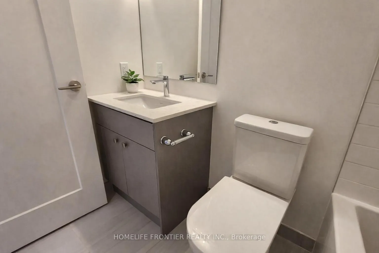 Photo 7 of Unit 414, 2 Manderley Drive, Scarborough, Birchcliffe-Cliffside — HOMEH