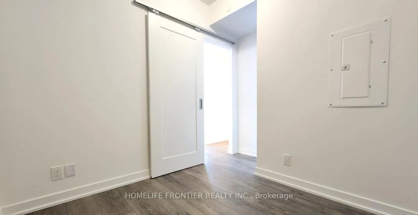 Photo 8 of Unit 414, 2 Manderley Drive, Scarborough, Birchcliffe-Cliffside — HOMEH