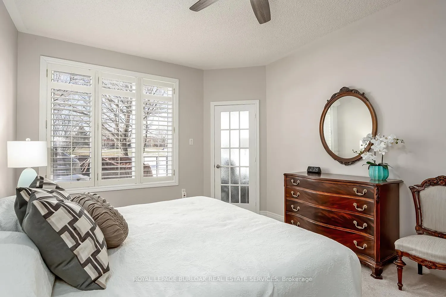 Photo 21 of 4138 Stonebridge Crescent, Burlington, Rose — HOMEH