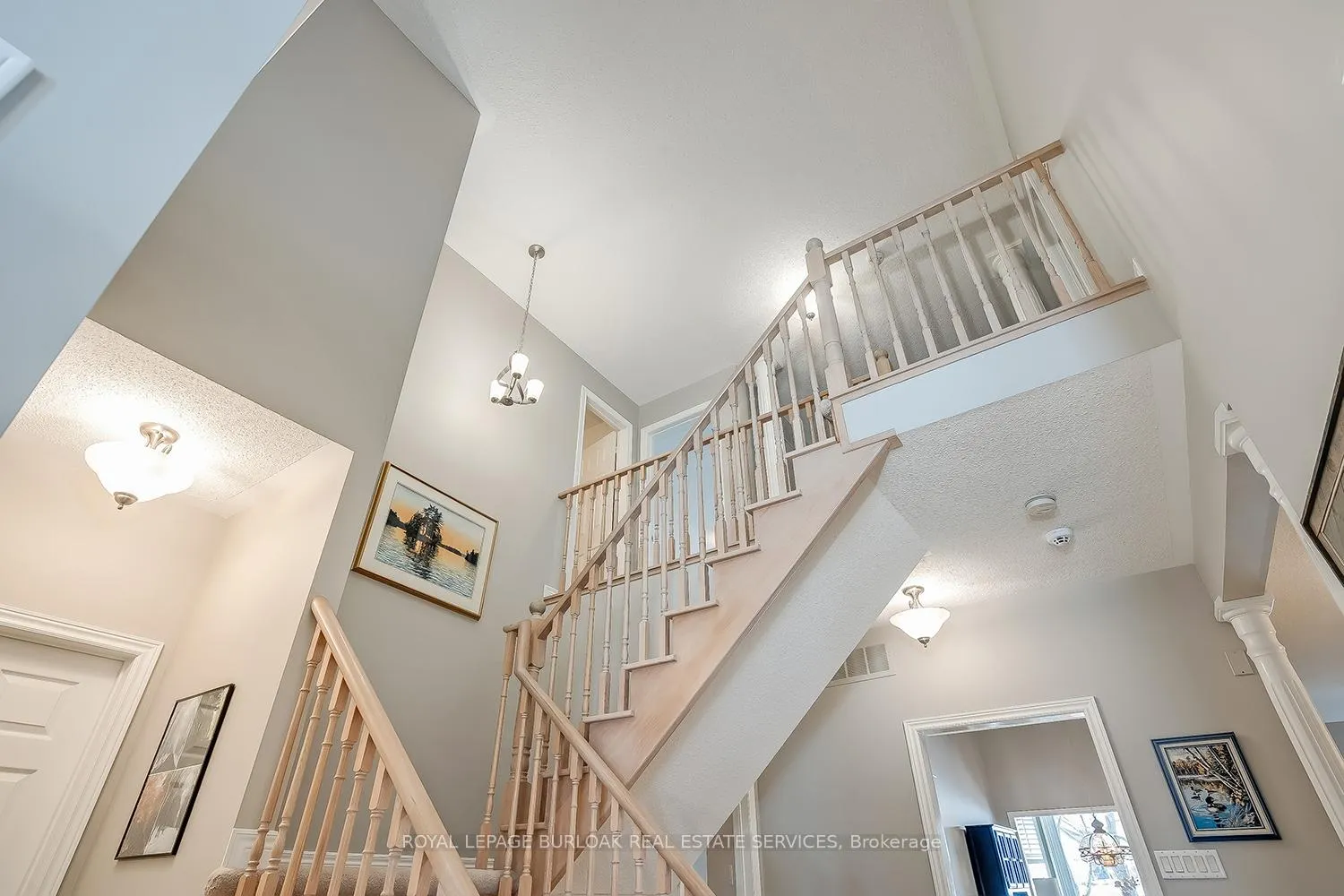 Photo 27 of 4138 Stonebridge Crescent, Burlington, Rose — HOMEH