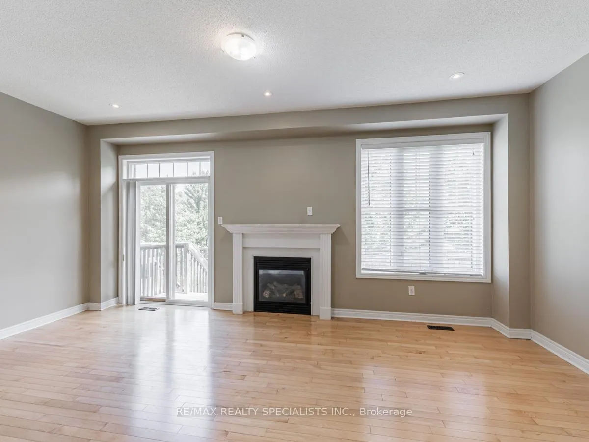 Photo 9 of Unit Upper, 69 Princess Diana Drive, Markham, Cathedraltown — HOMEH