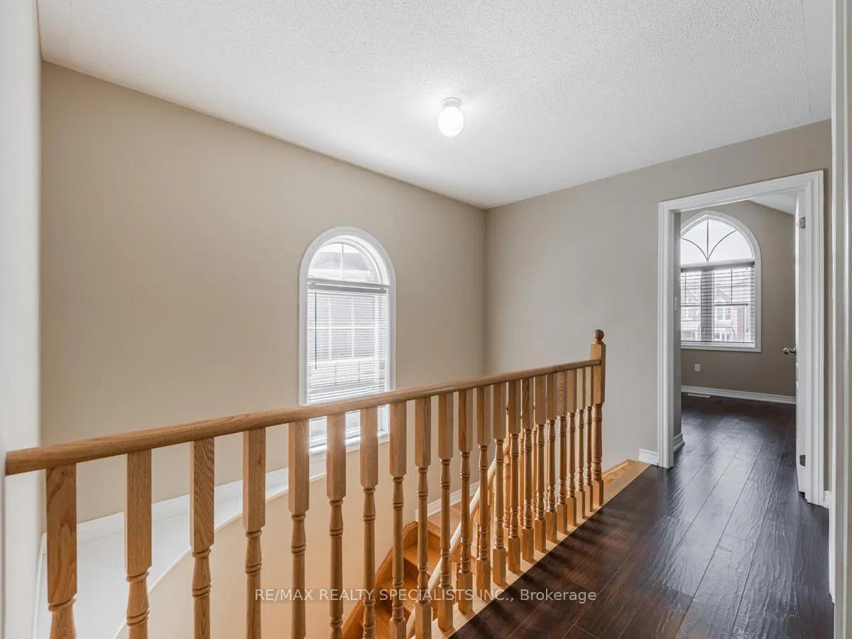 Photo 13 of Unit Upper, 69 Princess Diana Drive, Markham, Cathedraltown — HOMEH
