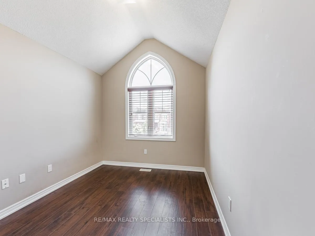 Photo 19 of Unit Upper, 69 Princess Diana Drive, Markham, Cathedraltown — HOMEH