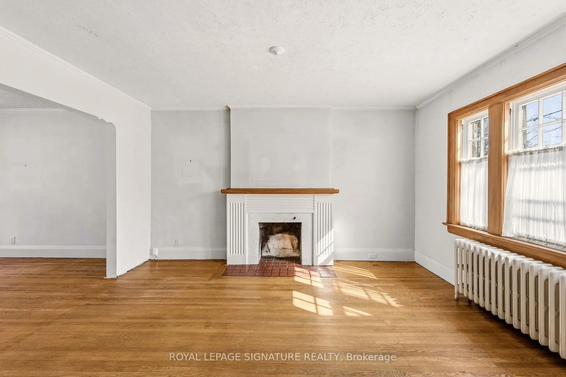 Photo 2 of 212 Cranbrooke Avenue, Toronto, Lawrence Park North — HOMEH